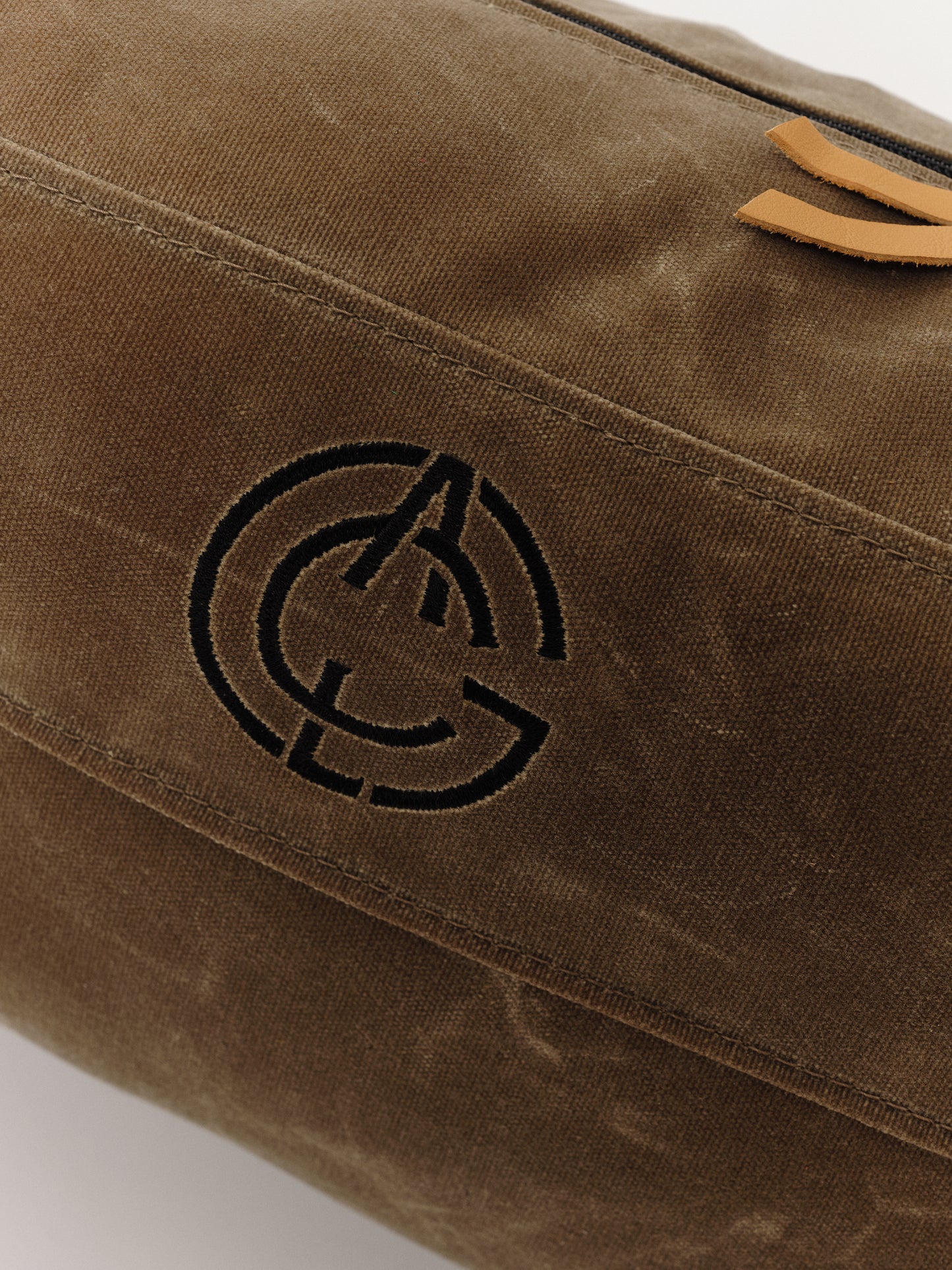 MacKenzie x ACL GOLF 8" Tan Waxed Canvas Carry Bag